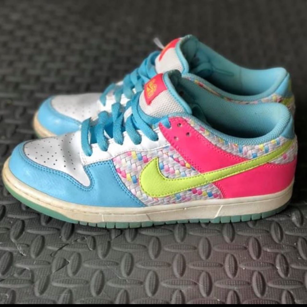 Nike Dunk NYC exclusive 2009